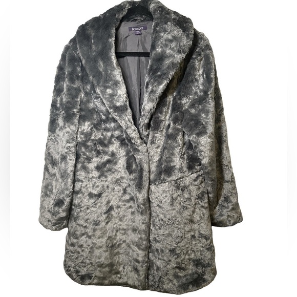 ROAMAN’S Size 18 / 20 Luxuriously Soft Gray Faux Fur Coat with Pockets - Picture 1 of 9